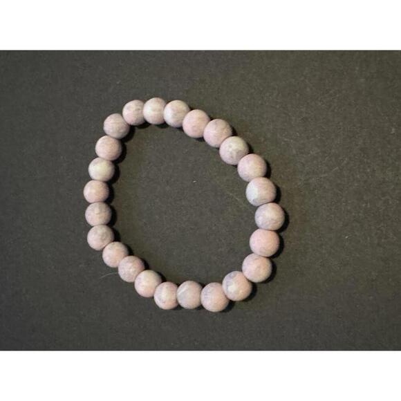 Jewelry - Elegant Pink Stone Beaded Bracelet